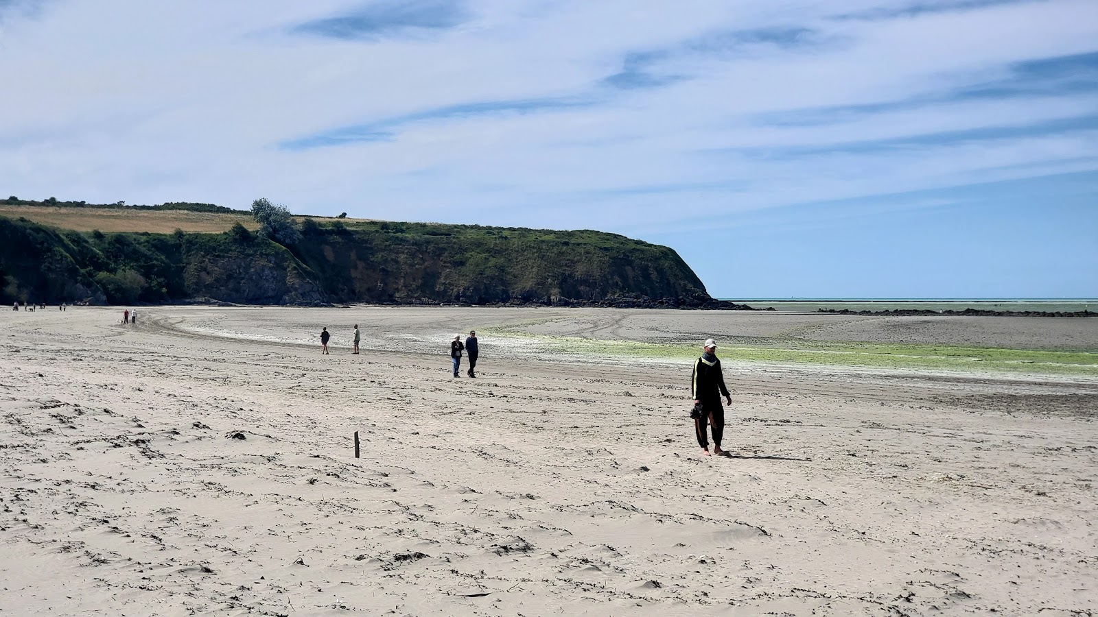 Plage Bon Abri'in fotoğrafı düz ve uzun ile birlikte