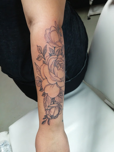 Tattoo Shop «Precious Tattoo Company 4», reviews and photos, 1013 E Charleston Blvd, Las Vegas, NV 89104, USA