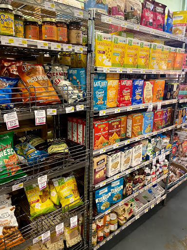 Health Food Store «Roots Natural Foods Market. Kitchen + Organic Juice Bar», reviews and photos, 100 Crawford St, Leominster, MA 01453, USA