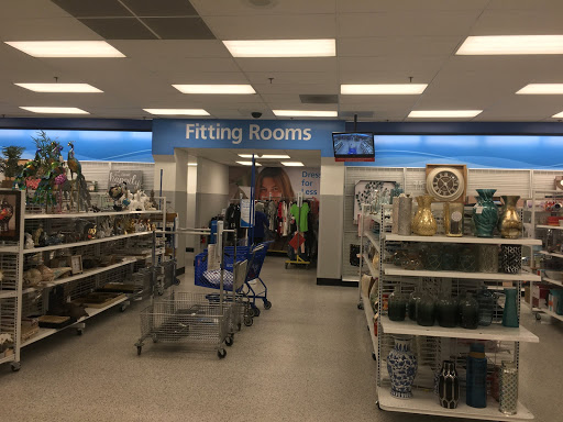 Clothing Store «Ross Dress for Less», reviews and photos, 2660 N Josey Ln, Carrollton, TX 75007, USA