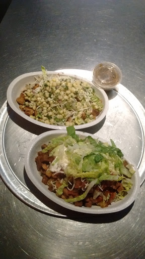 Mexican Restaurant «Chipotle Mexican Grill», reviews and photos, 4751 S Broadway Ave, Tyler, TX 75703, USA