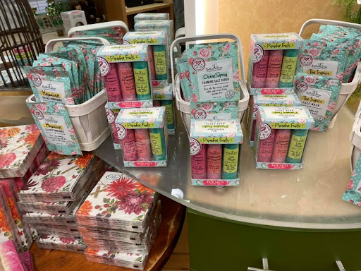 Florist «Black Iris Florist», reviews and photos, 1724 Virginia Beach Blvd #106, Virginia Beach, VA 23454, USA