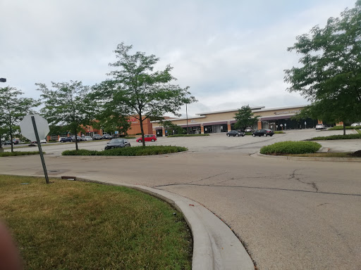 Grocery Store «Schnucks», reviews and photos, 975 S Annie Glidden Rd, DeKalb, IL 60115, USA