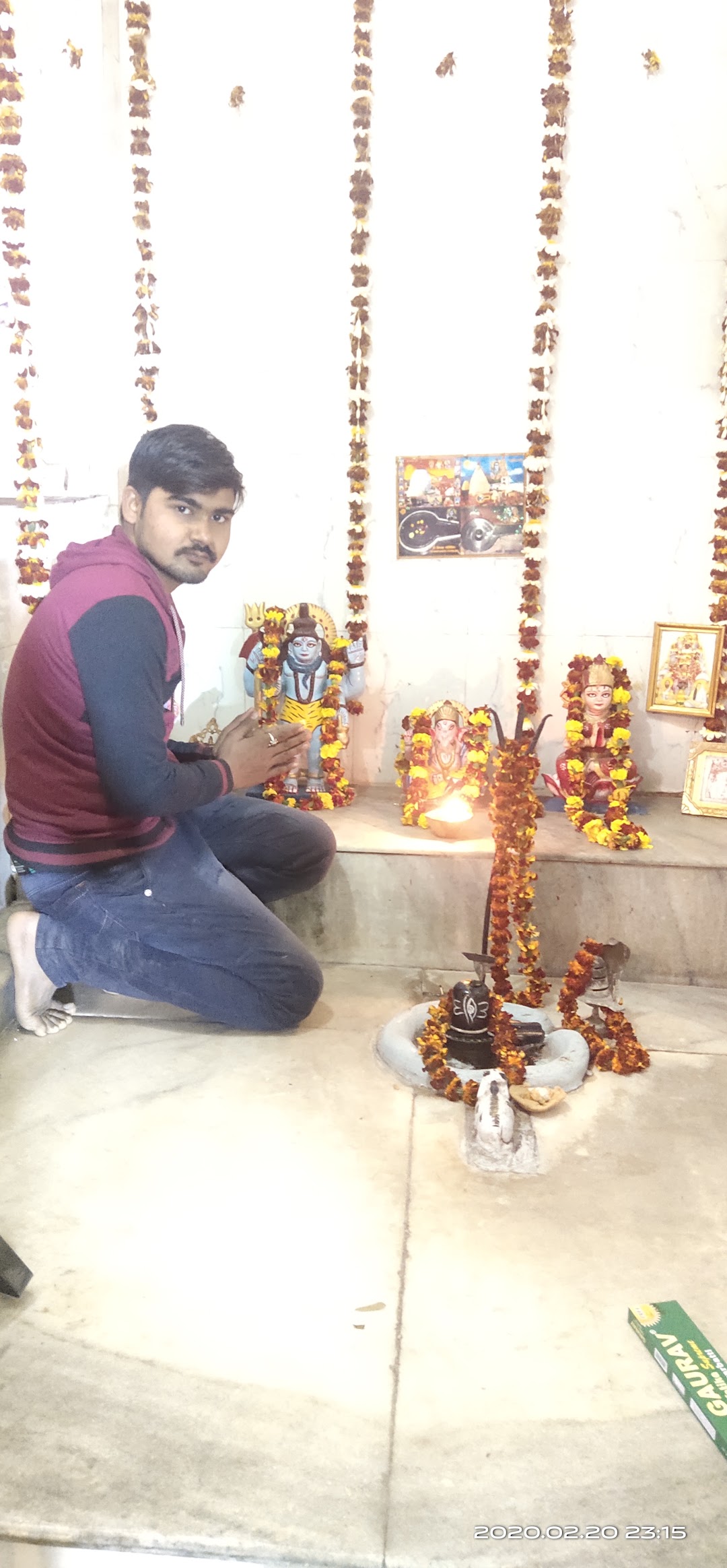 शिव पार्वती मंदिर।