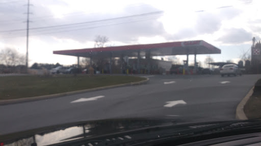 Gas Station «GIANT To Go», reviews and photos, 300 Centerville Rd, Lancaster, PA 17601, USA