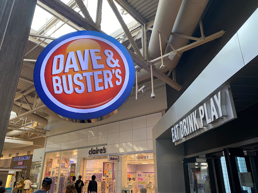 Sports Bar «Dave & Busters», reviews and photos