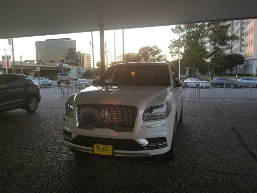 Lincoln Mercury Dealer «West Point Lincoln», reviews and photos, 11666 Katy Fwy, Houston, TX 77043, USA