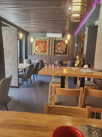 Atmosphère du Restaurant asiatique CHINA THAI à Ferney-Voltaire - n°3