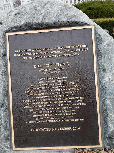 Park «Bartlett Park», reviews and photos, 700 S Bartlett Rd, Bartlett, IL 60103, USA