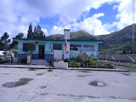 Escuela de Educación Básica "Marieta de Veintimilla"