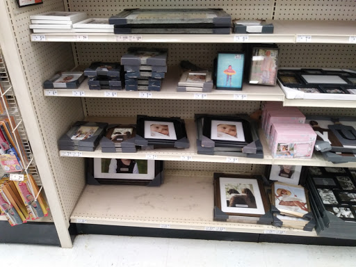 Discount Store «Big Lots», reviews and photos, 32 Malphrus Rd Suite 111, Bluffton, SC 29910, USA