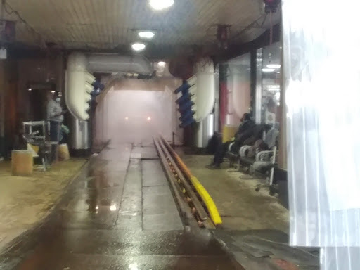 Car Wash «Hollywood Car Wash», reviews and photos, 488 Coney Island Ave, Brooklyn, NY 11235, USA
