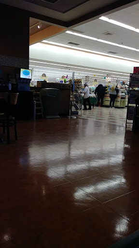 Grocery Store «Market Basket», reviews and photos, 352 W Center St, West Bridgewater, MA 02378, USA