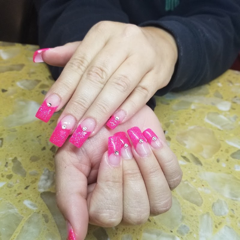 Taylor Nails and Spa