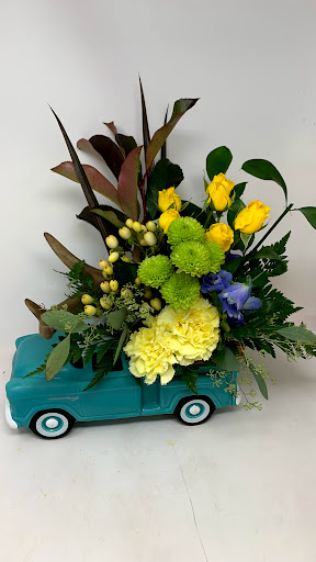 Florist «Pretty Petals Floral Boutique», reviews and photos, 2932 Hillcrest Dr, San Antonio, TX 78201, USA