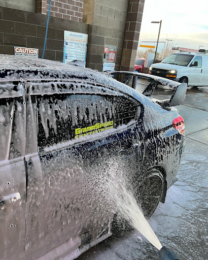 Autowash @ Skylake Car Wash en Thornton
