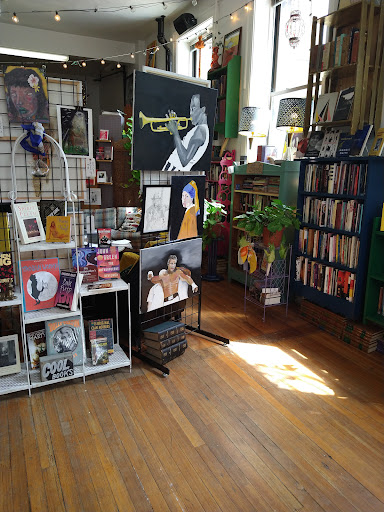 Record Store «Irvington Vinyl», reviews and photos, 9 Johnson Ave, Indianapolis, IN 46219, USA