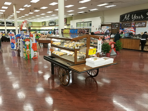 Supermarket «Farm Fresh», reviews and photos, 683 S Hughes Blvd, Elizabeth City, NC 27909, USA