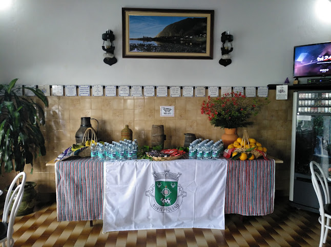 Café Reis e FotOceanus - Praia da Vitória