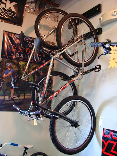 Bicycle Store «Bike Shop», reviews and photos, 13826 Braddock Rd, Centreville, VA 20121, USA