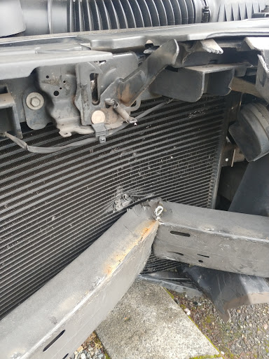 Auto Body Shop «Service King Collision Repair of South Auburn», reviews and photos, 4227 A St SE, Auburn, WA 98002, USA