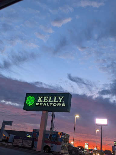 Kelly, Realtors