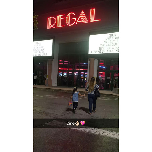 Movie Theater «Regal Cinemas Cypress Creek Station Stadium 16», reviews and photos, 6415 N Andrews Ave, Fort Lauderdale, FL 33309, USA