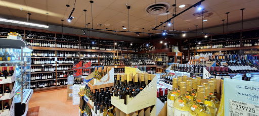 Grocery Store «Wynn’s Market», reviews and photos, 141 9th St N, Naples, FL 34102, USA