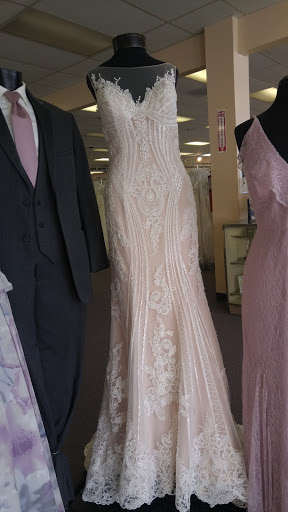 Bridal Shop «USA Bridal», reviews and photos, 900 Conference Dr, Goodlettsville, TN 37072, USA