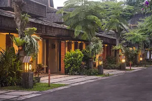 The Cipaku Garden Hotel image