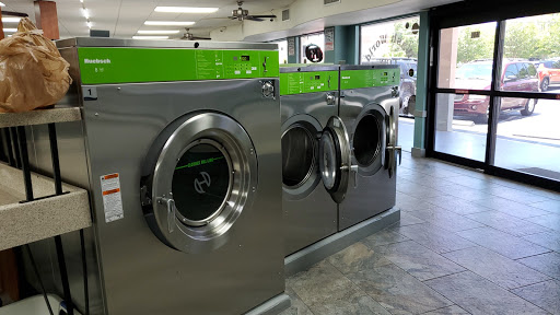 Laundry Service «Wash World Coin Laundry», reviews and photos, 1600 6th St SE, Winter Haven, FL 33880, USA