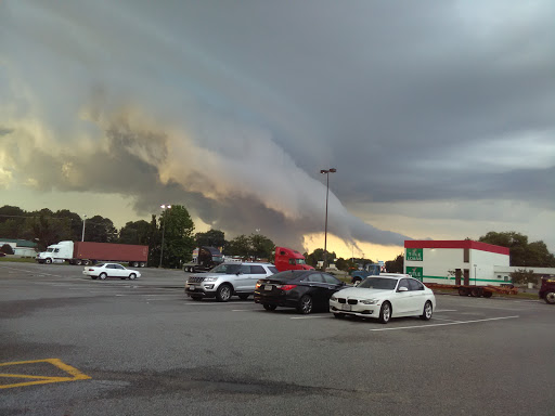 Shopping Mall «Hampton Plaza Shopping Center», reviews and photos, 4033 W Mercury Blvd, Hampton, VA 23666, USA