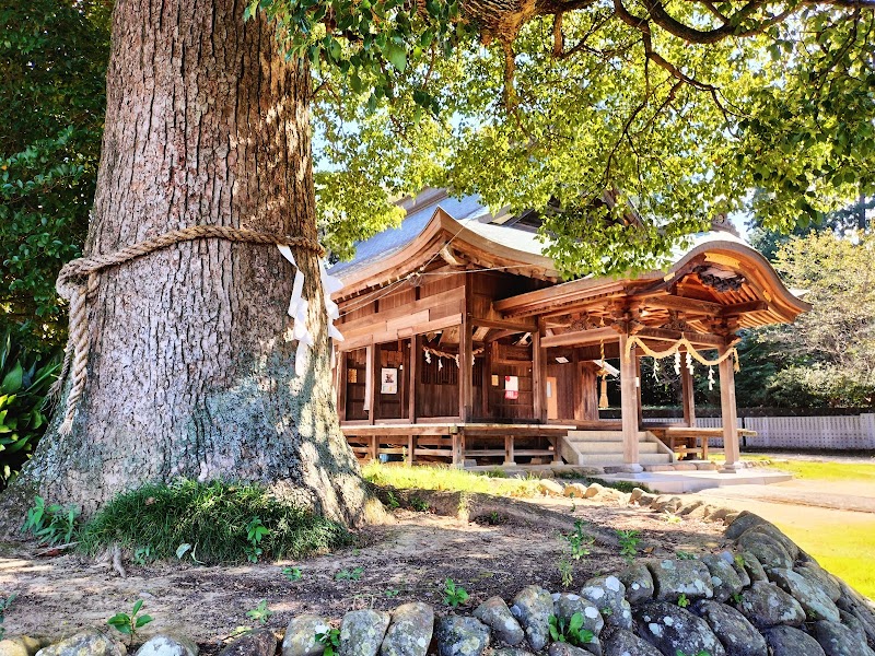 築島神社