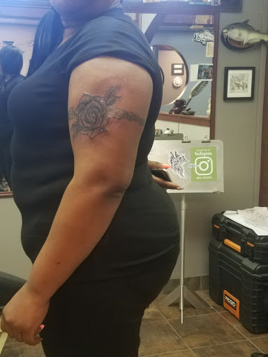 Tattoo Shop «Evolution Tattoo», reviews and photos, 9425 Syndicate Ave, Bloomington, MN 55420, USA