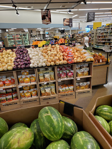 Grocery Store «Food Lion», reviews and photos, 410 Sandy Spring Rd, Laurel, MD 20707, USA