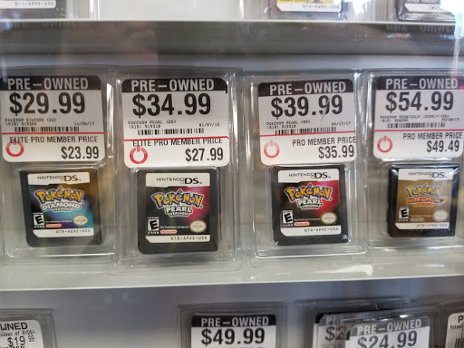 Video Game Store «GameStop», reviews and photos, 1605 W Dorothy Ln, Kettering, OH 45439, USA