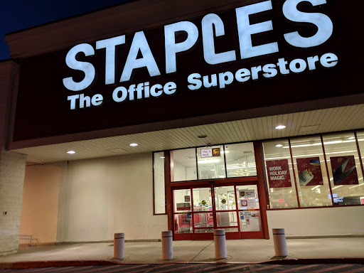 Office Supply Store «Staples», reviews and photos, 965 Loucks Rd, York, PA 17404, USA