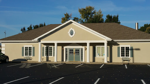 Funeral Home «Flanner and Buchanan Funeral Center - Speedway», reviews and photos, 2950 N High School Rd, Speedway, IN 46224, USA