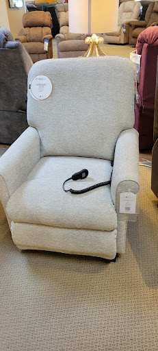 Furniture Store «La-Z-Boy Furniture Galleries», reviews and photos, 626 Contra Costa Blvd, Pleasant Hill, CA 94523, USA