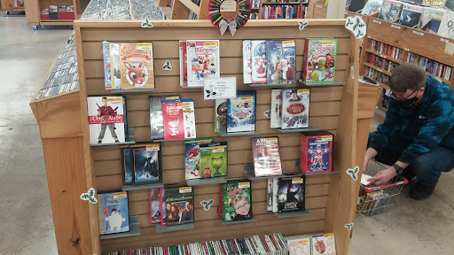 Book Store «Half Price Books», reviews and photos, 1328 Butterfield Rd, Downers Grove, IL 60515, USA