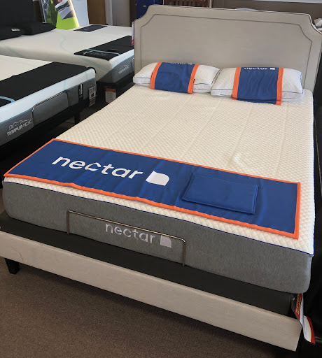 Mattress Store «Mattress Warehouse of Shrewsbury Highlands», reviews and photos, 96 Sofia Drive #107, Shrewsbury, PA 17361, USA