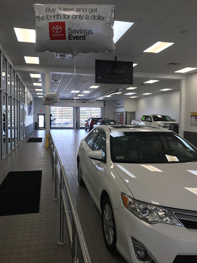 Toyota Dealer «Passport Toyota», reviews and photos, 5001 Auth Way, Suitland, MD 20746, USA