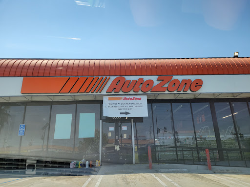 Auto Parts Store «AutoZone», reviews and photos, 8655 Reseda Blvd, Northridge, CA 91324, USA