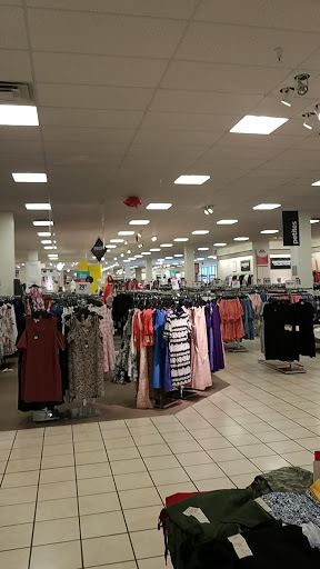 Department Store «JCPenney», reviews and photos, 2940 Commerce Dr, Johnsburg, IL 60051, USA