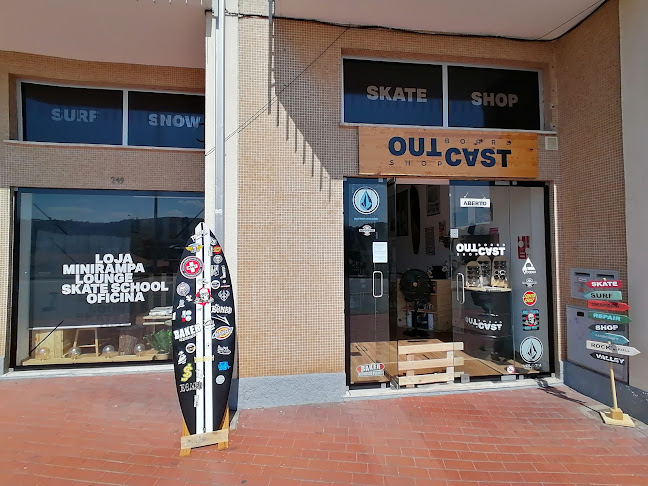 Outcast Board Shop - Loja de roupa
