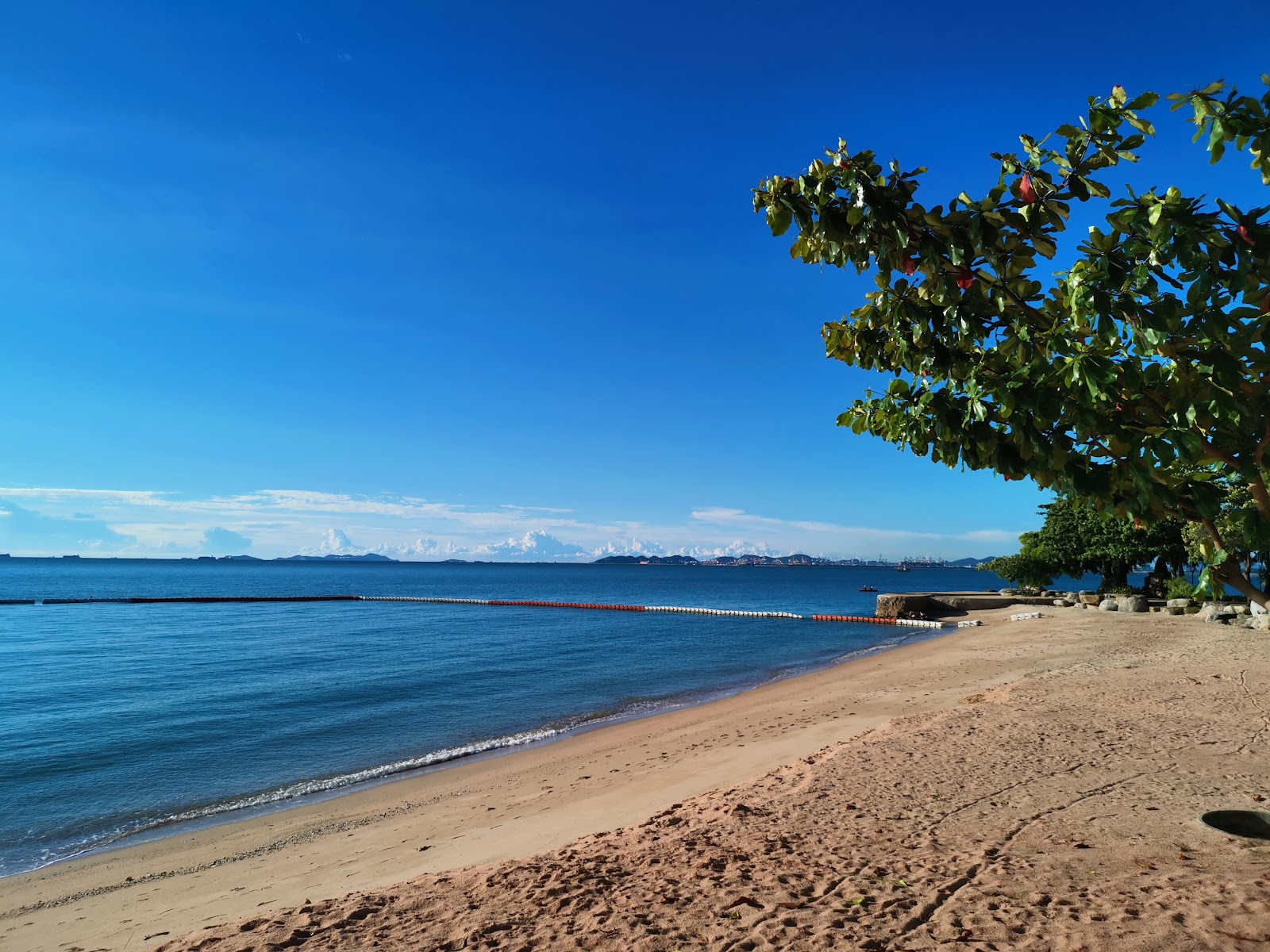 Zdjęcie Wong Prachan Beach i osada