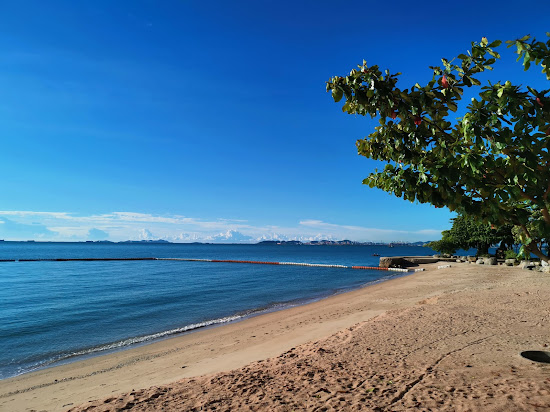Wong Prachan Beach