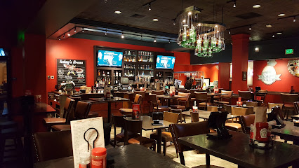 Red Robin Gourmet Burgers and Brews - 404-A Sun Valley Mall, Concord, CA 94520