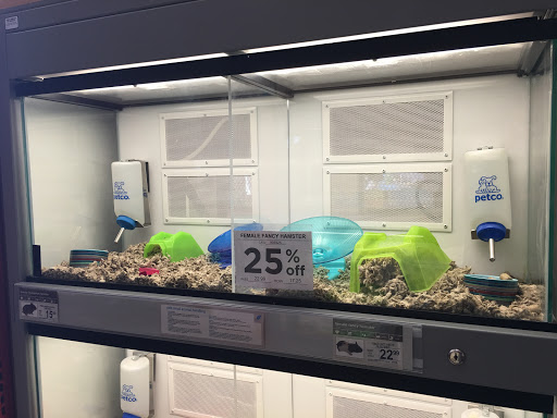 Pet Supply Store «Petco Animal Supplies», reviews and photos, 6612 Richmond Hwy, Alexandria, VA 22306, USA