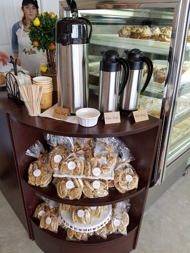 Bakery «Manila Delice Bake Shop», reviews and photos, 5196 Fairfield Shopping Centre, Virginia Beach, VA 23464, USA